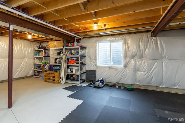 63 Castlewood Court, Grand Island, NY 14072