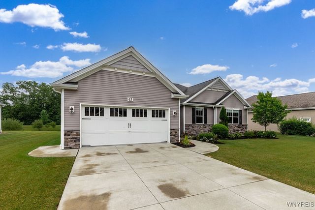 63 Castlewood Court, Grand Island, NY 14072