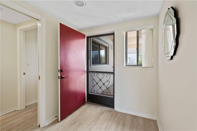 6165 S Mirror Lake Drive 307, Sebastian, FL 32958