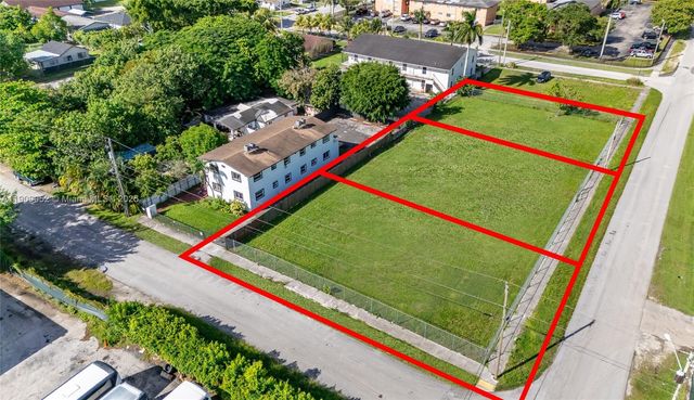 520 SW Krome Ter, Homestead, FL 33030