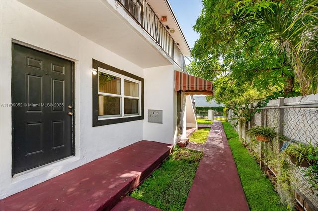 520 SW Krome Ter, Homestead, FL 33030