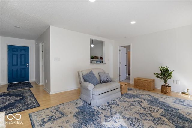 319 Brookstone Drive, Greenfield, IN 46140