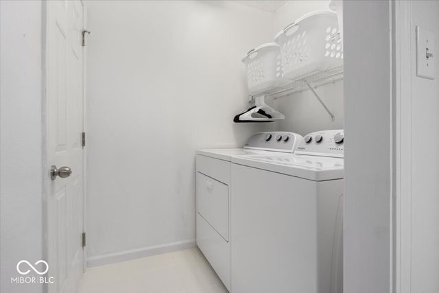 319 Brookstone Drive, Greenfield, IN 46140