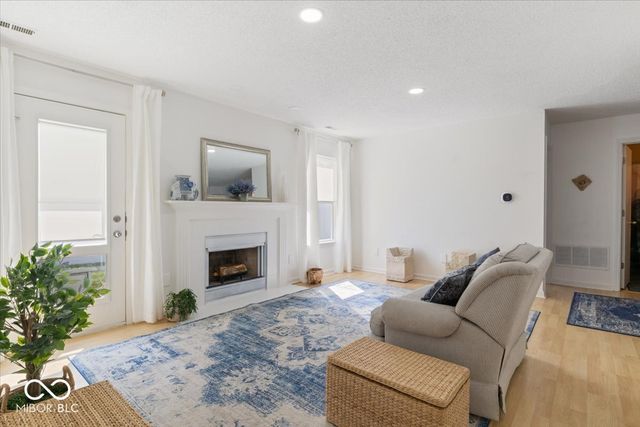 319 Brookstone Drive, Greenfield, IN 46140