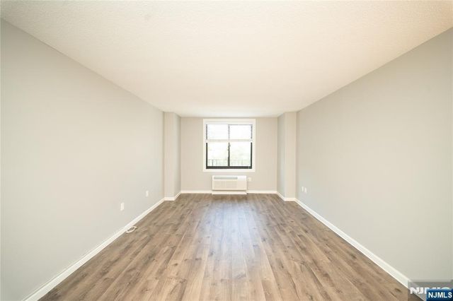 115 Polifly Road 5D, Hackensack, NJ 07601