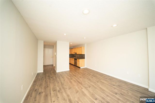 115 Polifly Road 5D, Hackensack, NJ 07601