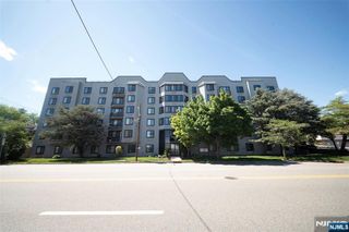 115 Polifly Road 5D, Hackensack, NJ 07601