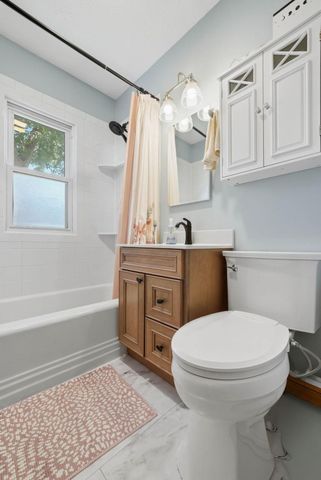 1953 Nebraska Avenue E, Saint Paul, MN 55119