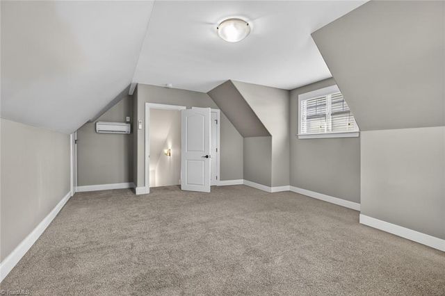 4670 Fairway Run Drive, Pfafftown, NC 27040