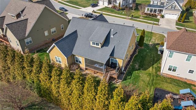 4670 Fairway Run Drive, Pfafftown, NC 27040