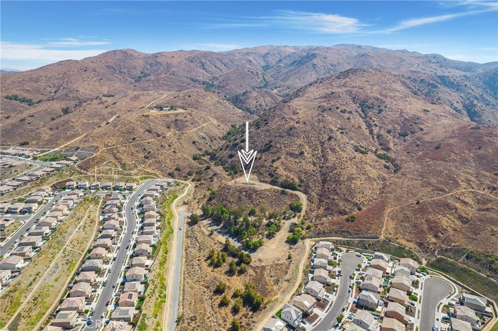 Image 21 of property listing at 11085 Canyon Circle, Corona, CA 92883