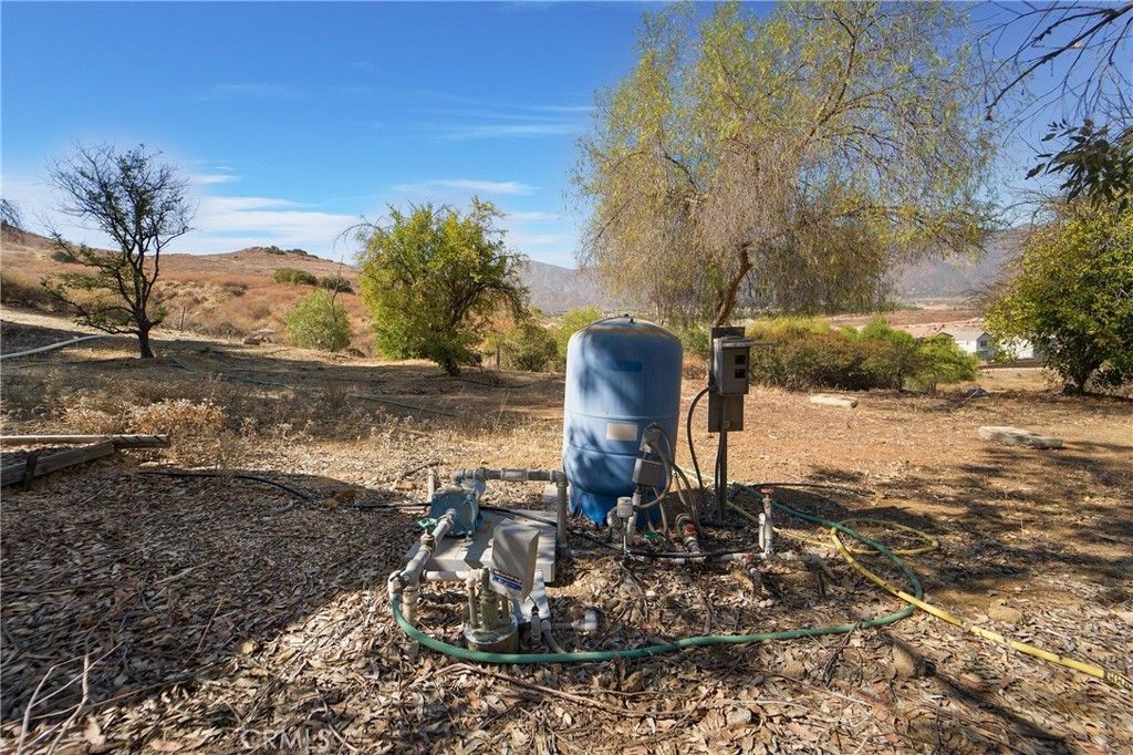 Image 29 of property listing at 11085 Canyon Circle, Corona, CA 92883