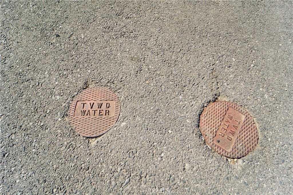 Image 31 of property listing at 11085 Canyon Circle, Corona, CA 92883