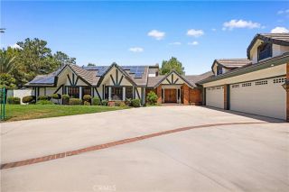 2360 Oakleaf Canyon Road, Walnut, CA 91789