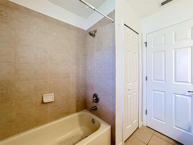 6416 Las Palmas Way, Port St. Lucie, FL 34952