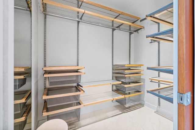 1700 Ravey ST A, Austin, TX 78704