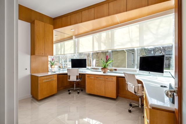 1700 Ravey ST A, Austin, TX 78704