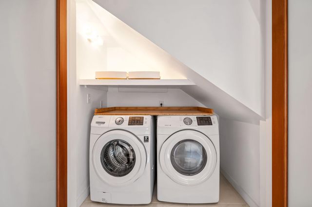 1700 Ravey ST A, Austin, TX 78704