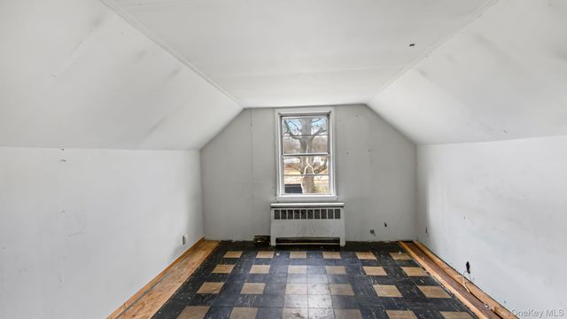 25 Revilo Avenue, Shirley, NY 11967