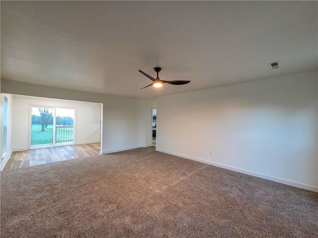 1703 Arapaho Avenue, Springdale, AR 72764