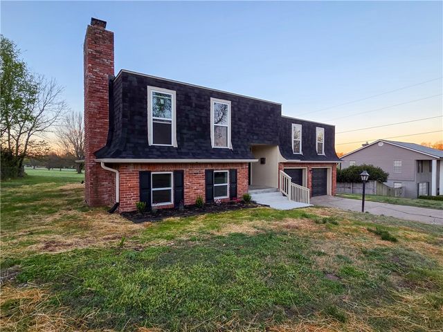 1703 Arapaho Avenue, Springdale, AR 72764