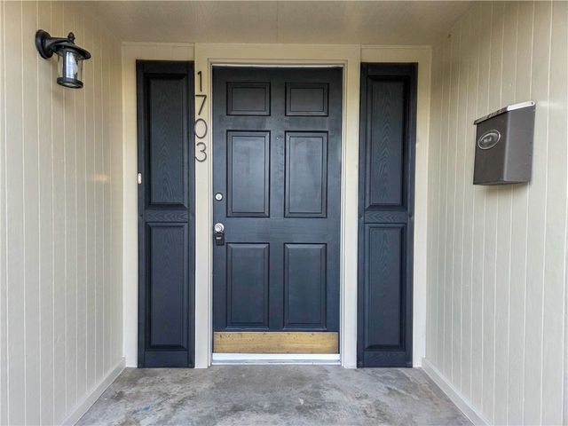 1703 Arapaho Avenue, Springdale, AR 72764