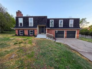 1703 Arapaho Avenue, Springdale, AR 72764