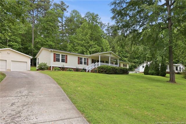 1427 Cherokee Trail, Sanford, NC 27332