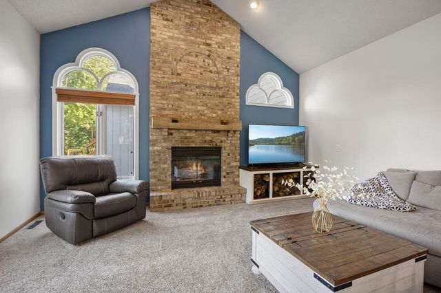 13635 Gardenia Path, Apple Valley, MN 55124