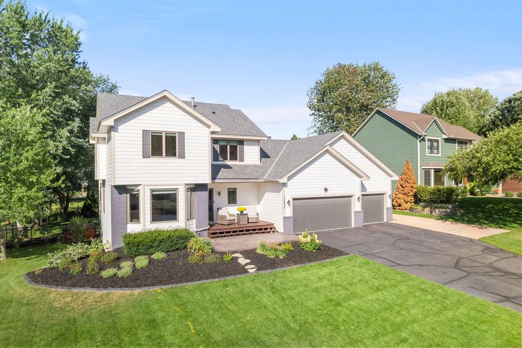 13635 Gardenia Path, Apple Valley, MN 55124 — exterior