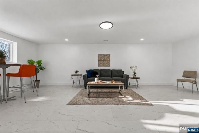 177 Rockwood Place, Englewood, NJ 07631