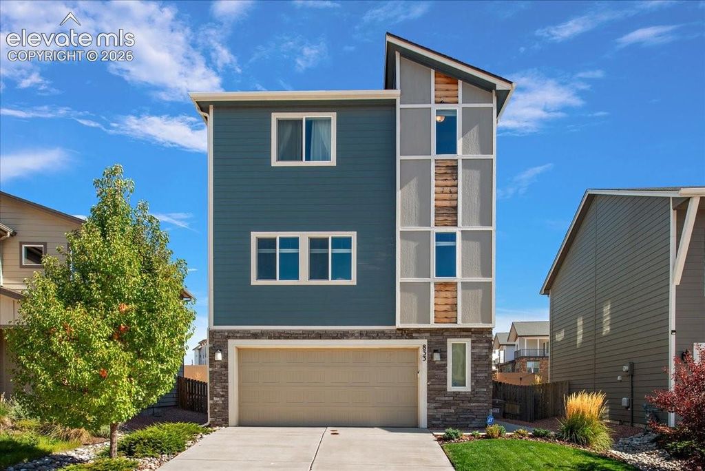 833 Grissom Drive, Colorado Springs, CO 80915 — exterior