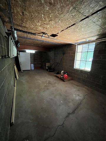 802 BRAWLEY Avenue, Meadville, PA 16335