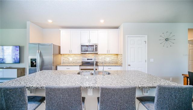 3881 MARBELLA WAY, Davenport, FL 33897