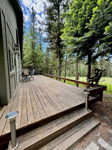 22767 Spruce Lane, Winchester, ID 83555