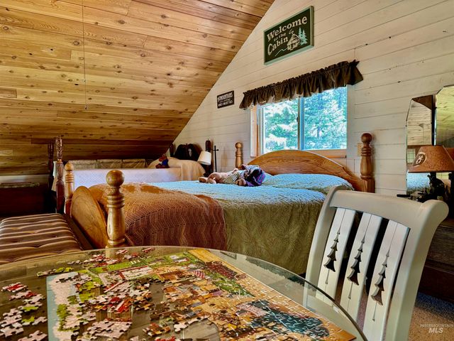 22767 Spruce Lane, Winchester, ID 83555