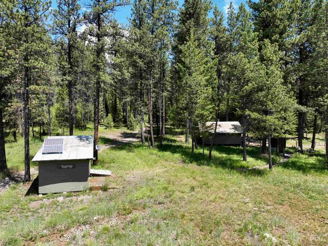 22767 Spruce Lane, Winchester, ID 83555