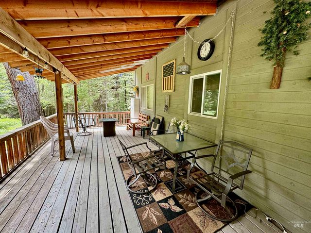 22767 Spruce Lane, Winchester, ID 83555