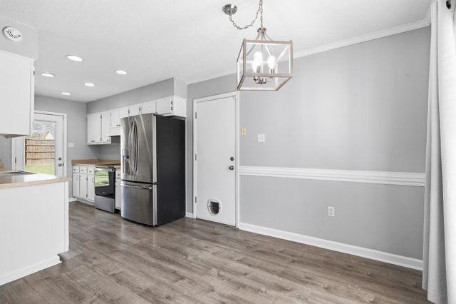 6914 ASPENHILL DR, Bartlett, TN 38135