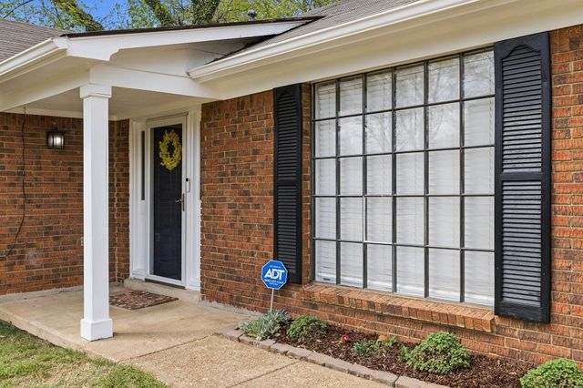 6914 ASPENHILL DR, Bartlett, TN 38135