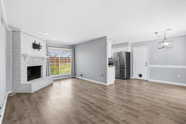 6914 ASPENHILL DR, Bartlett, TN 38135