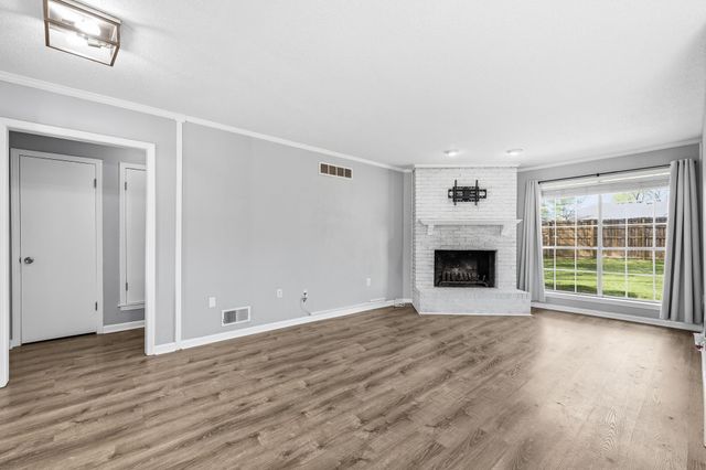 6914 ASPENHILL DR, Bartlett, TN 38135