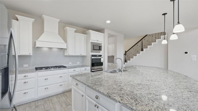 1143 Roaring FLS, New Braunfels, TX 78132