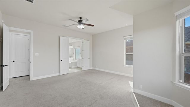 1143 Roaring FLS, New Braunfels, TX 78132