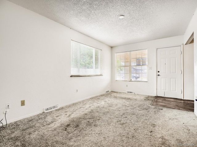 9629 E 19th Ave, Aurora, CO 80010