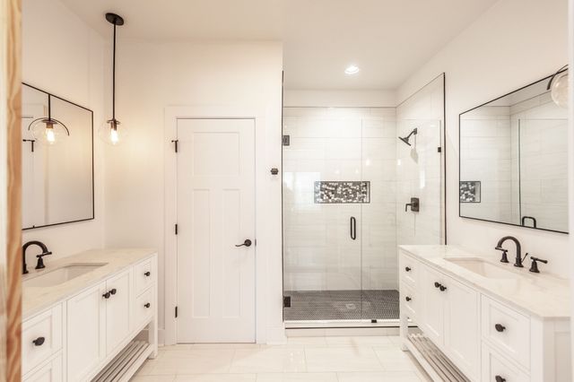 1711 17th Ave, N, Nashville, TN 37208