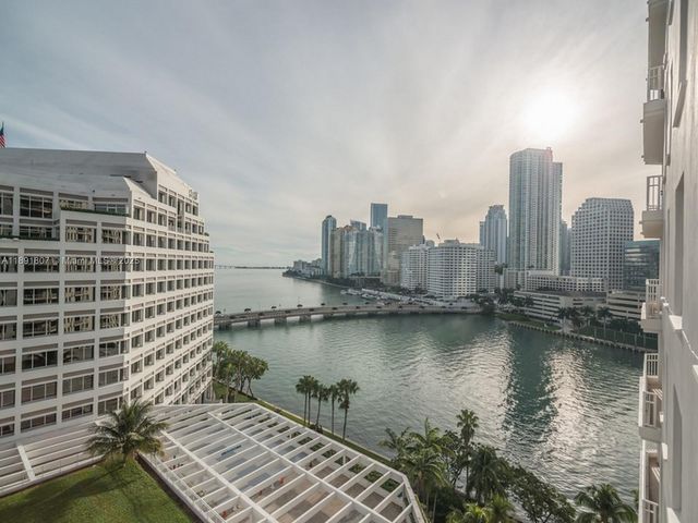 701 Brickell Key Blvd 1411, Miami, FL 33131