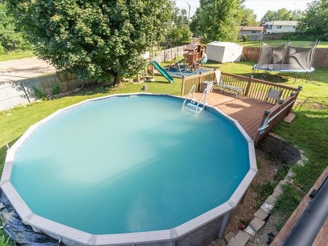 431 Teakwood Lane NE, Cedar Rapids, IA 52402