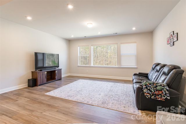 115 Hadley Court, Mooresville, NC 28115