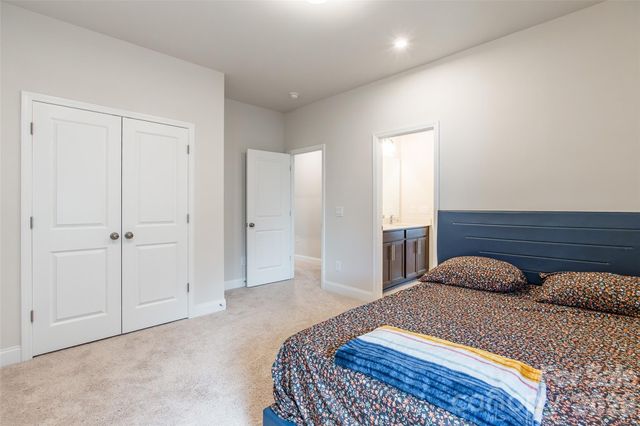 115 Hadley Court, Mooresville, NC 28115